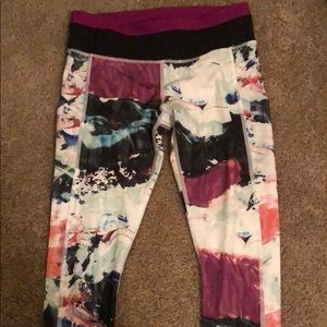 Never worn lululemon leggings